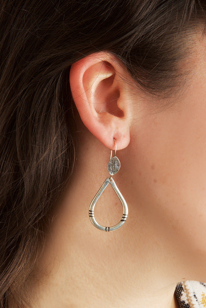 Tuareg Silver Cowrie Shell Droplet Earrings